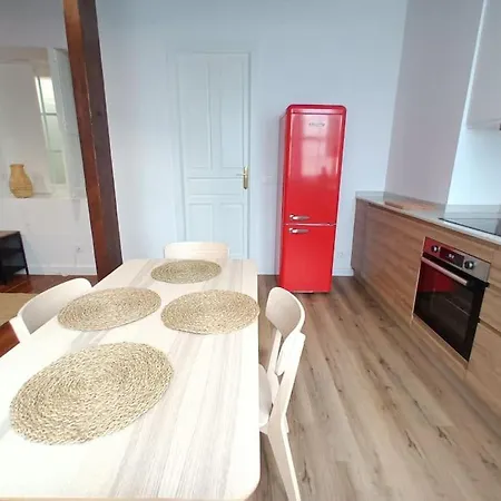 Vibescoruna- Picavia 3 * A Coruña